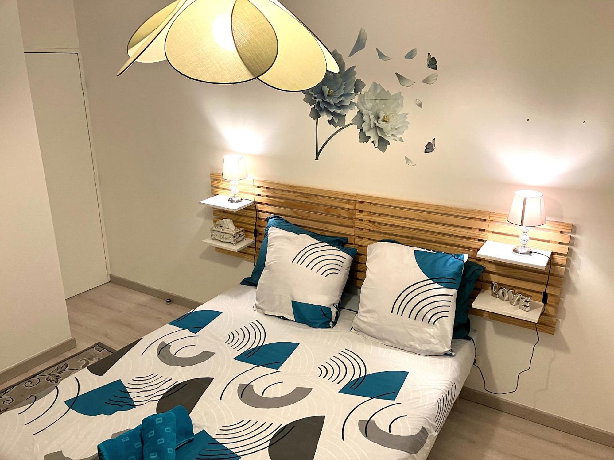 Snowqueen Hotel Apartment Paris-Disney Chelles (Seine-et-Marne) Exterior foto