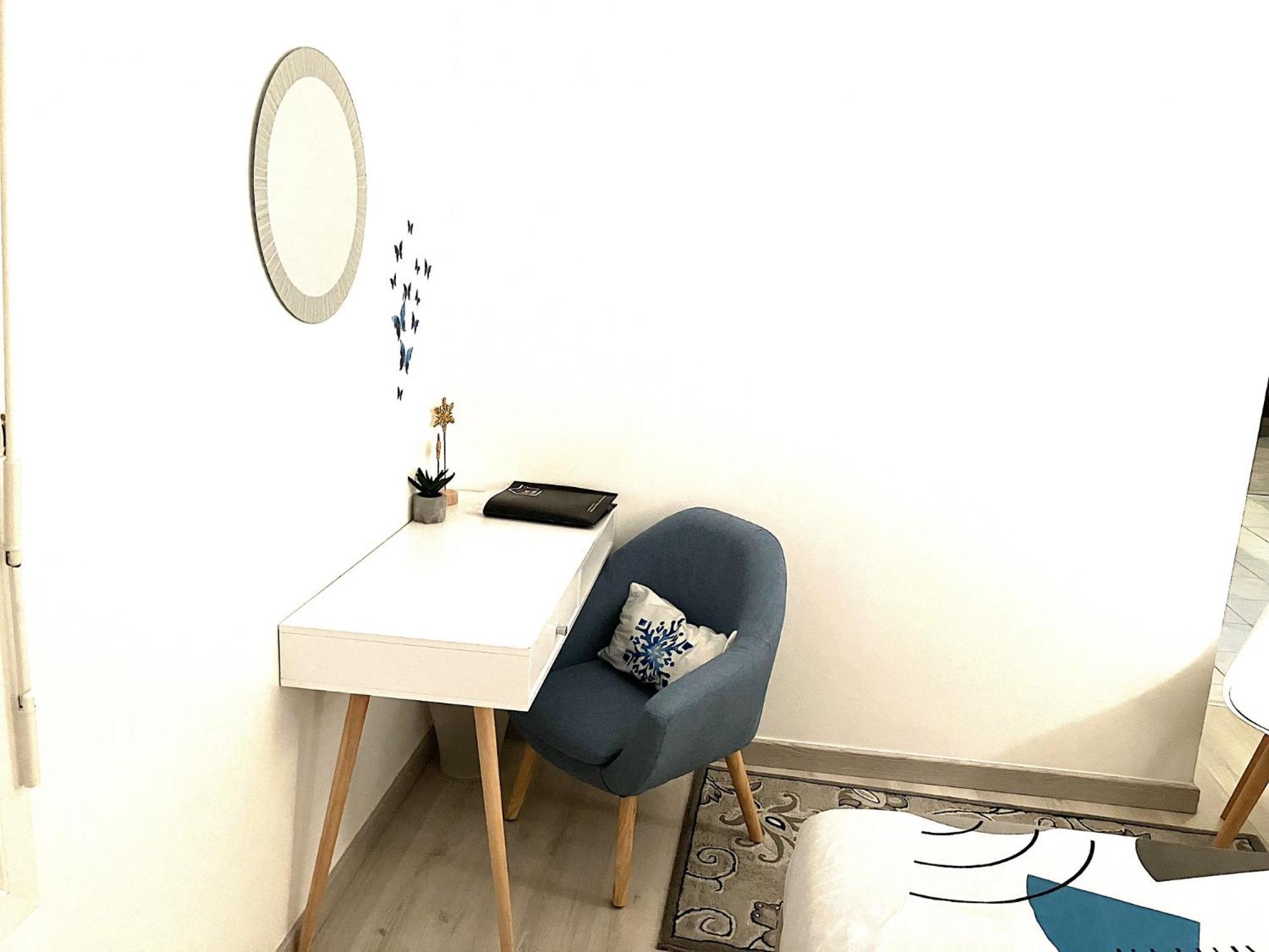 Snowqueen Hotel Apartment Paris-Disney Chelles (Seine-et-Marne) Exterior foto
